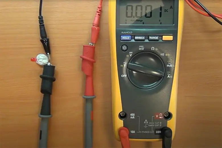 How to Test a Breaker With a Multimeter? - ElectronicsHacks