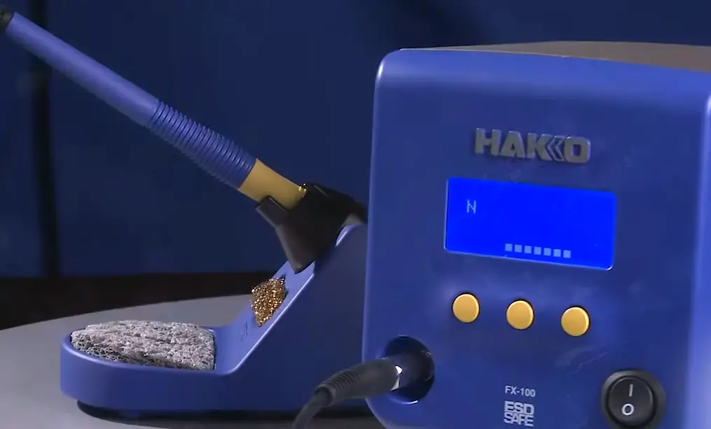 Hakko FX-100 RF Induction Heat Soldering System