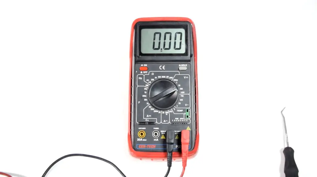 Difference Between Multimeter And Voltmeter