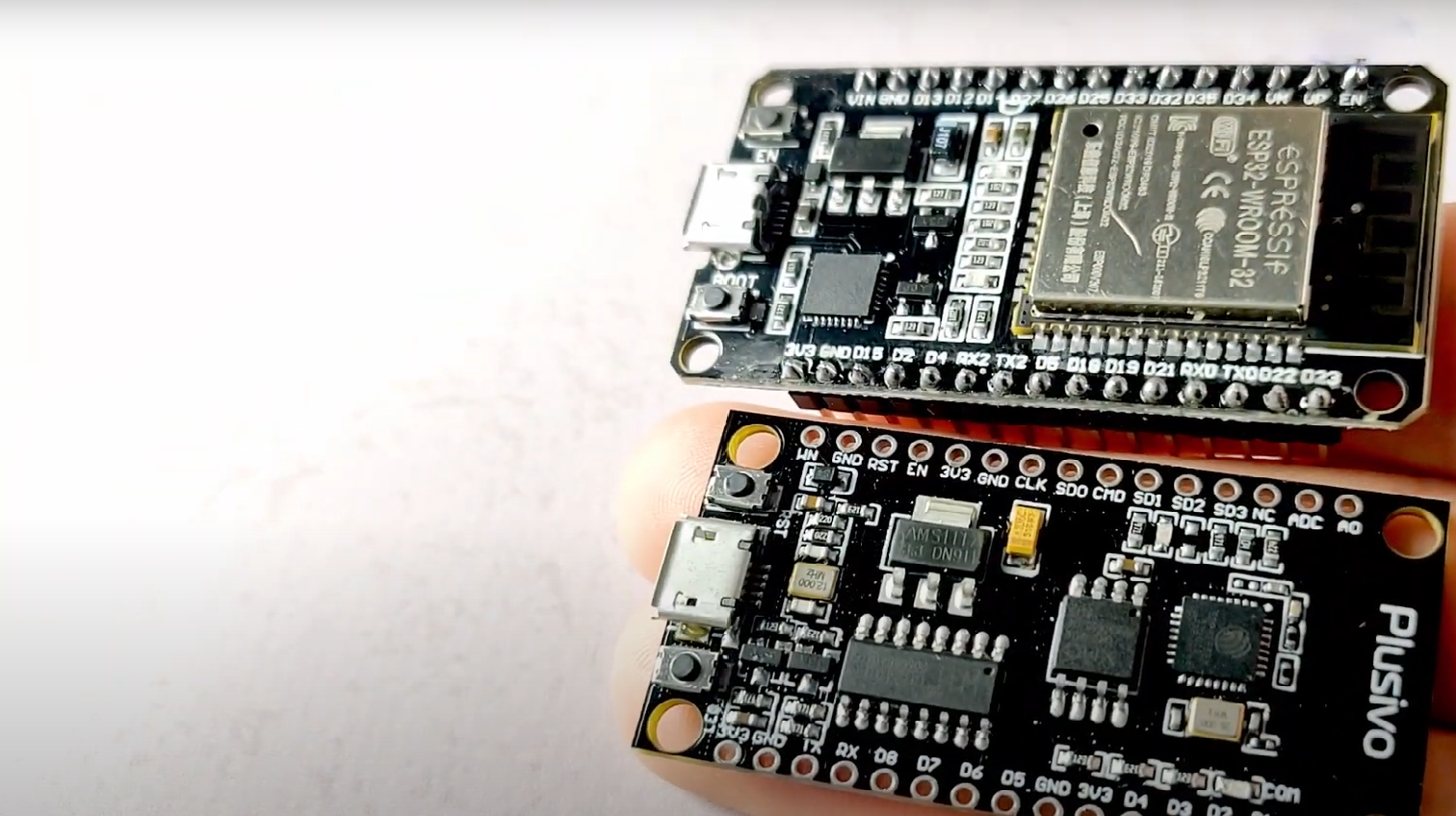 ESP32 vs. ESP8266: What’s the Difference? - ElectronicsHacks