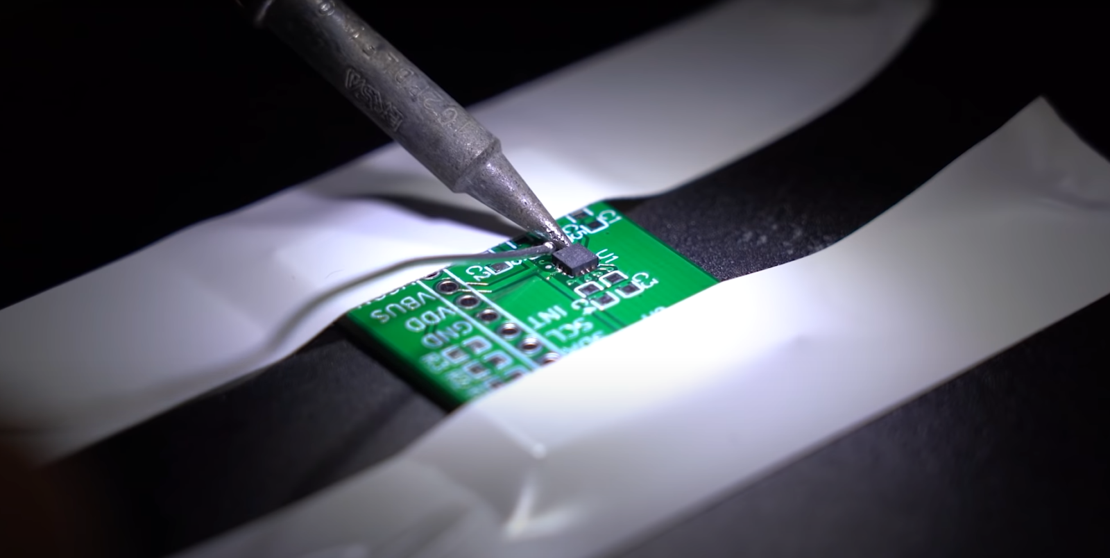 What Is Reflow Soldering? - ElectronicsHacks