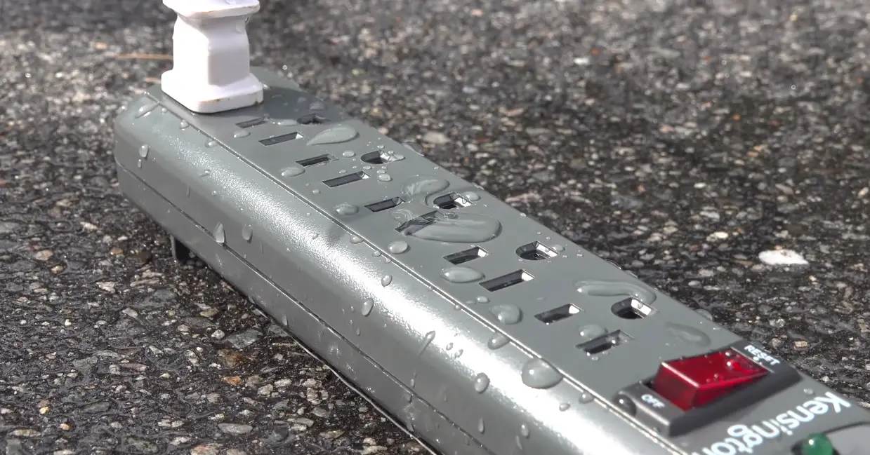 Can a Humidifier Damage Electronics? ElectronicsHacks