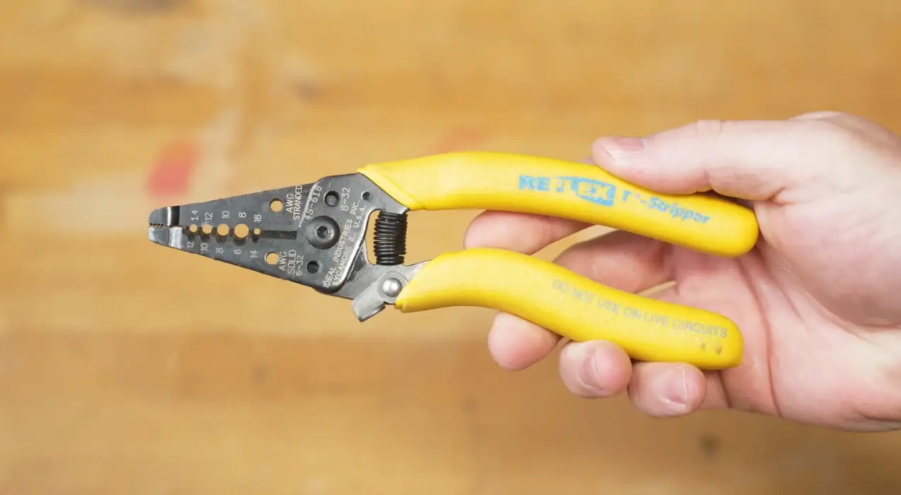 Electrician Tools: A Must-Have List - ElectronicsHacks