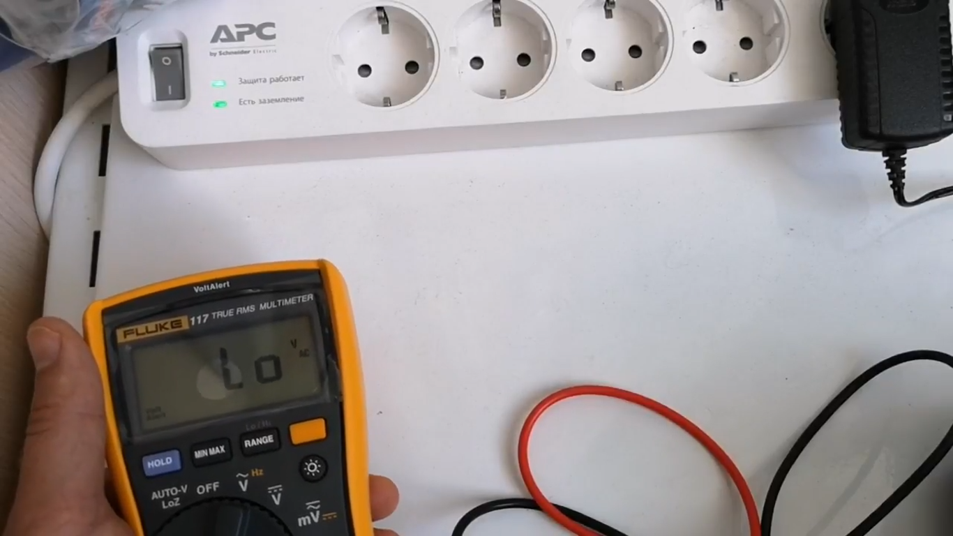 Fluke 115 Vs 117 Which Multimeter Is Better ElectronicsHacks fluke-115-vs-117-which-multimeter-is-better-electronicshacks