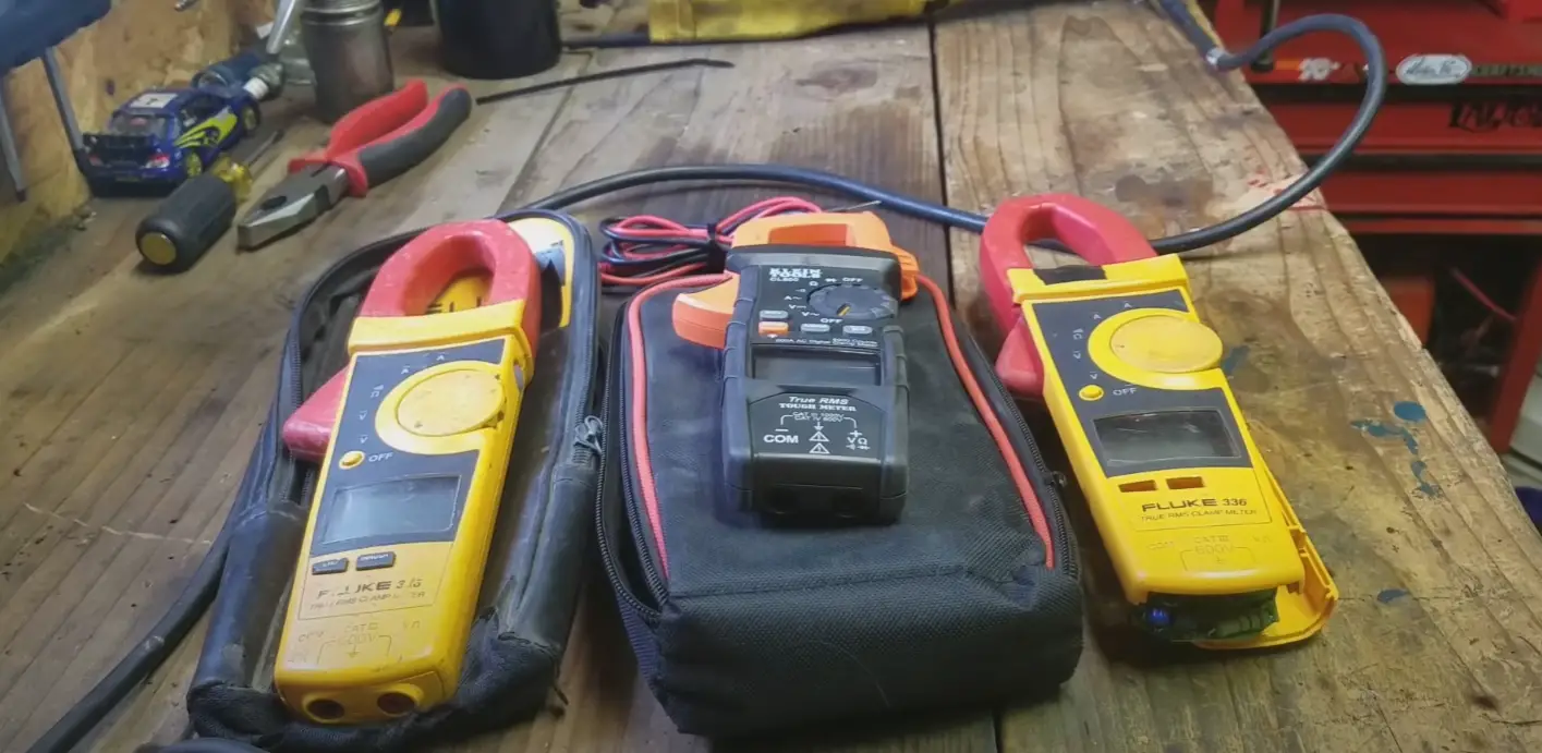 Fluke vs. Klein Multimeters: Which is Better? - ElectronicsHacks