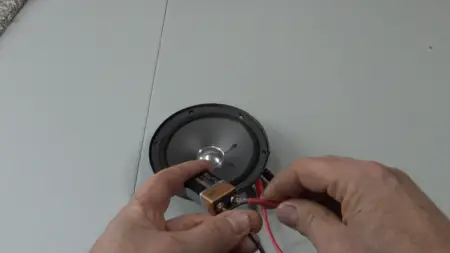 How to Identify Positive and Negative Speaker Wires With a Multimeter ...