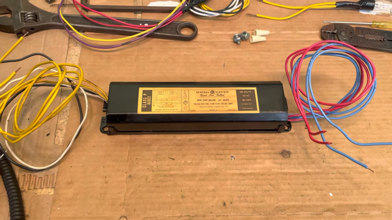 How to Test a Ballast With a Multimeter? ElectronicsHacks