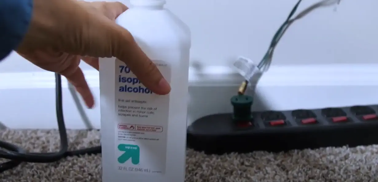 Is 70% Isopropyl Alcohol Safe for Electronics? - ElectronicsHacks