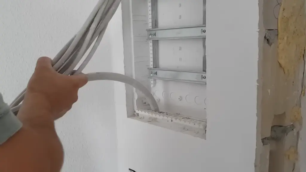 Must-Have Skills for Electrician