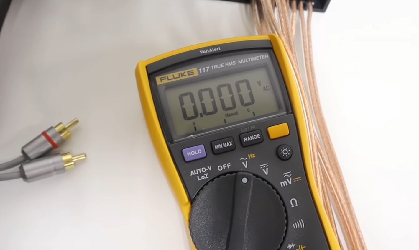How to Measure Amps With a Multimeter? ElectronicsHacks