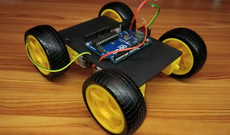 Arduino Car Projects - ElectronicsHacks