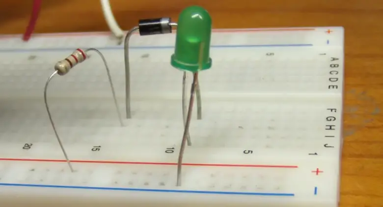 1N5822 Diode Pinout and Specifications - ElectronicsHacks