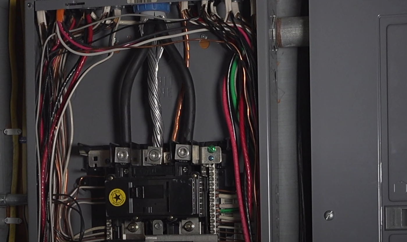 How to Replace a Fuse in a Fuse Box? ElectronicsHacks