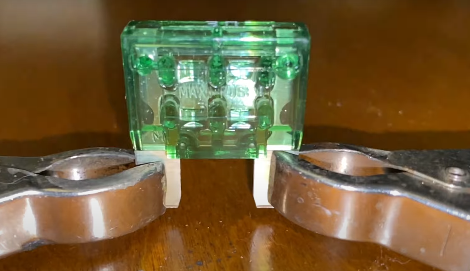 What Size Fuse for 1000 Watt Amp? ElectronicsHacks