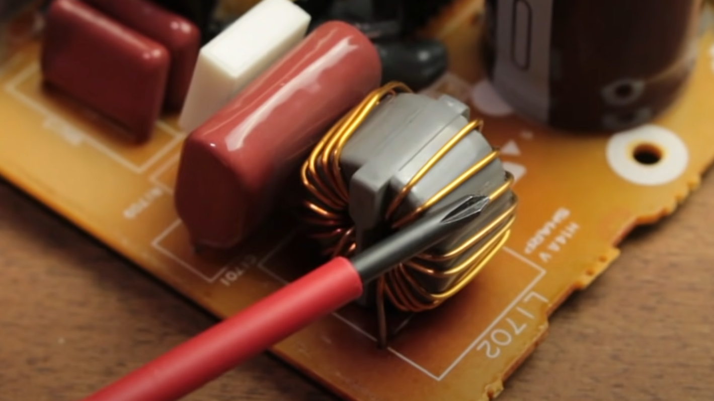 What Is a Variable Inductor? ElectronicsHacks