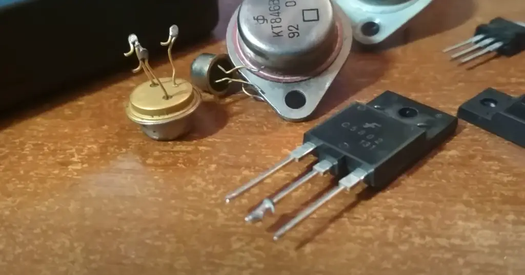 The Guide To 2N3906 Transistor: