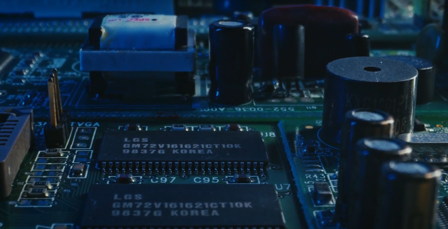 BR2032 vs. CR2032 Batteries What is the Difference? ElectronicsHacks