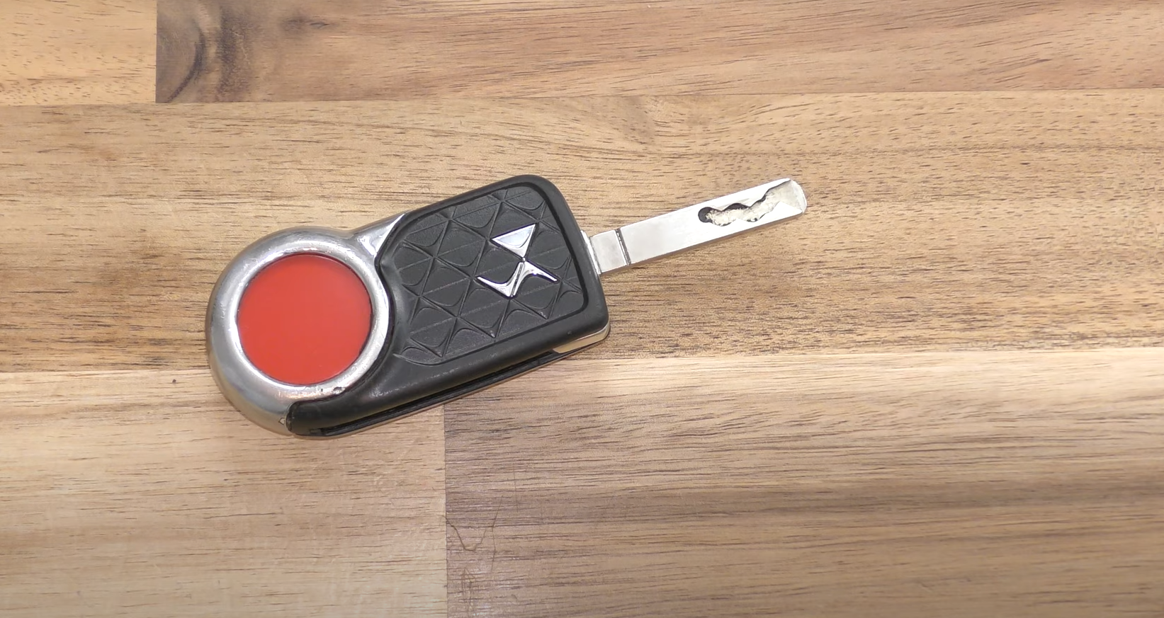 CR1632 vs. CR1620 Batteries What is the Difference? ElectronicsHacks