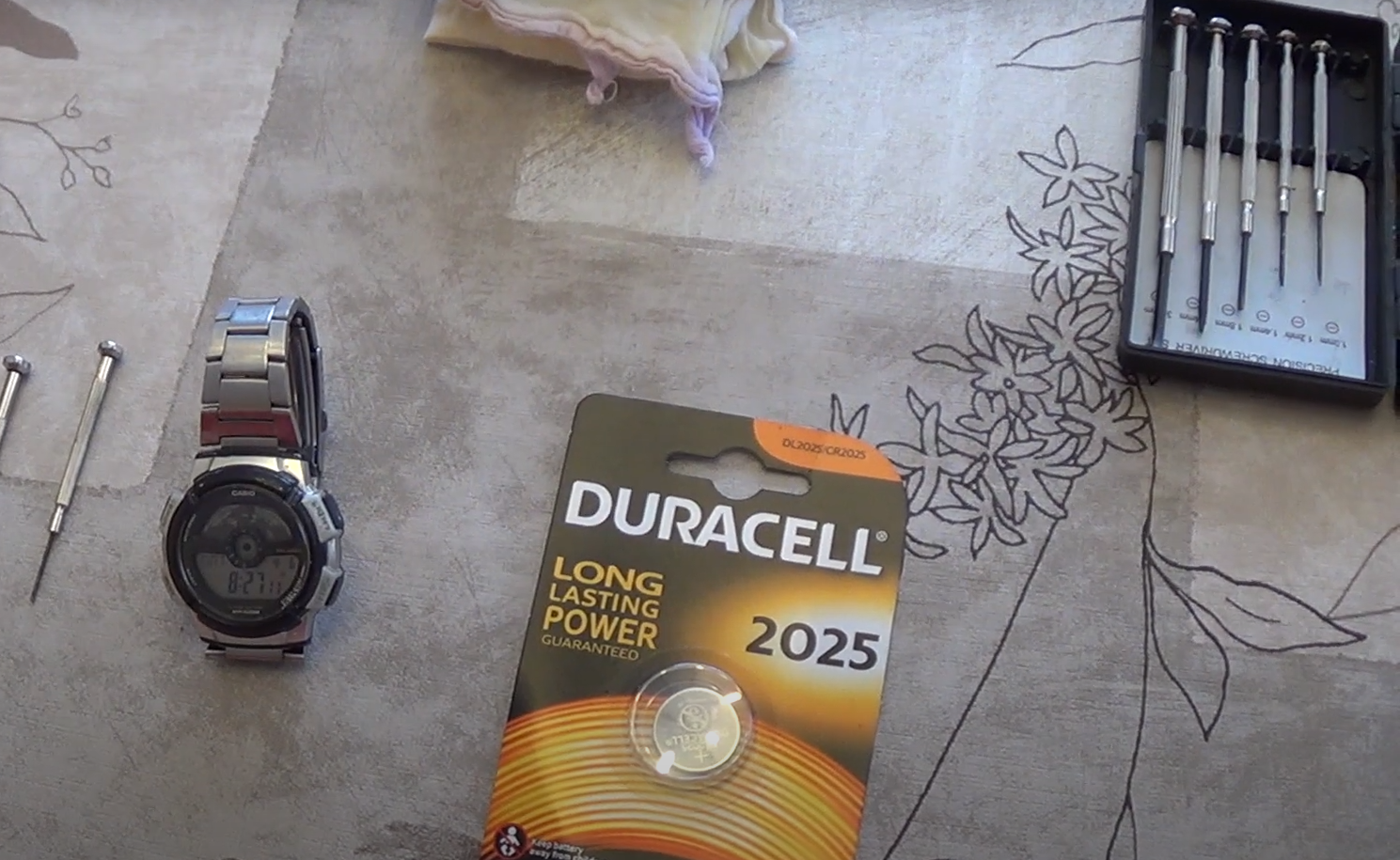Cr 2016 Cr 2025 Unterschied CR2016 vs. CR2025 Batteries: What is the Difference? - ElectronicsHacks