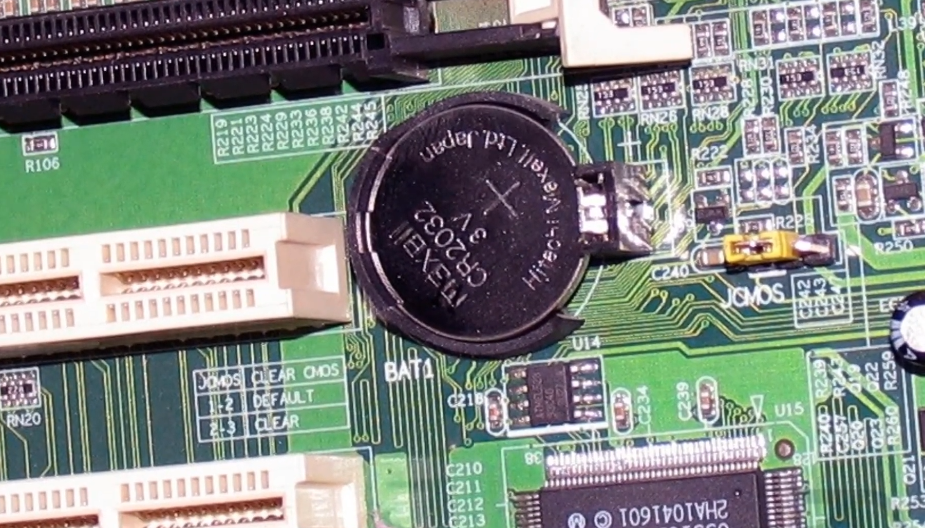 CR2032 vs. CR2450 Batteries What is the Difference? ElectronicsHacks