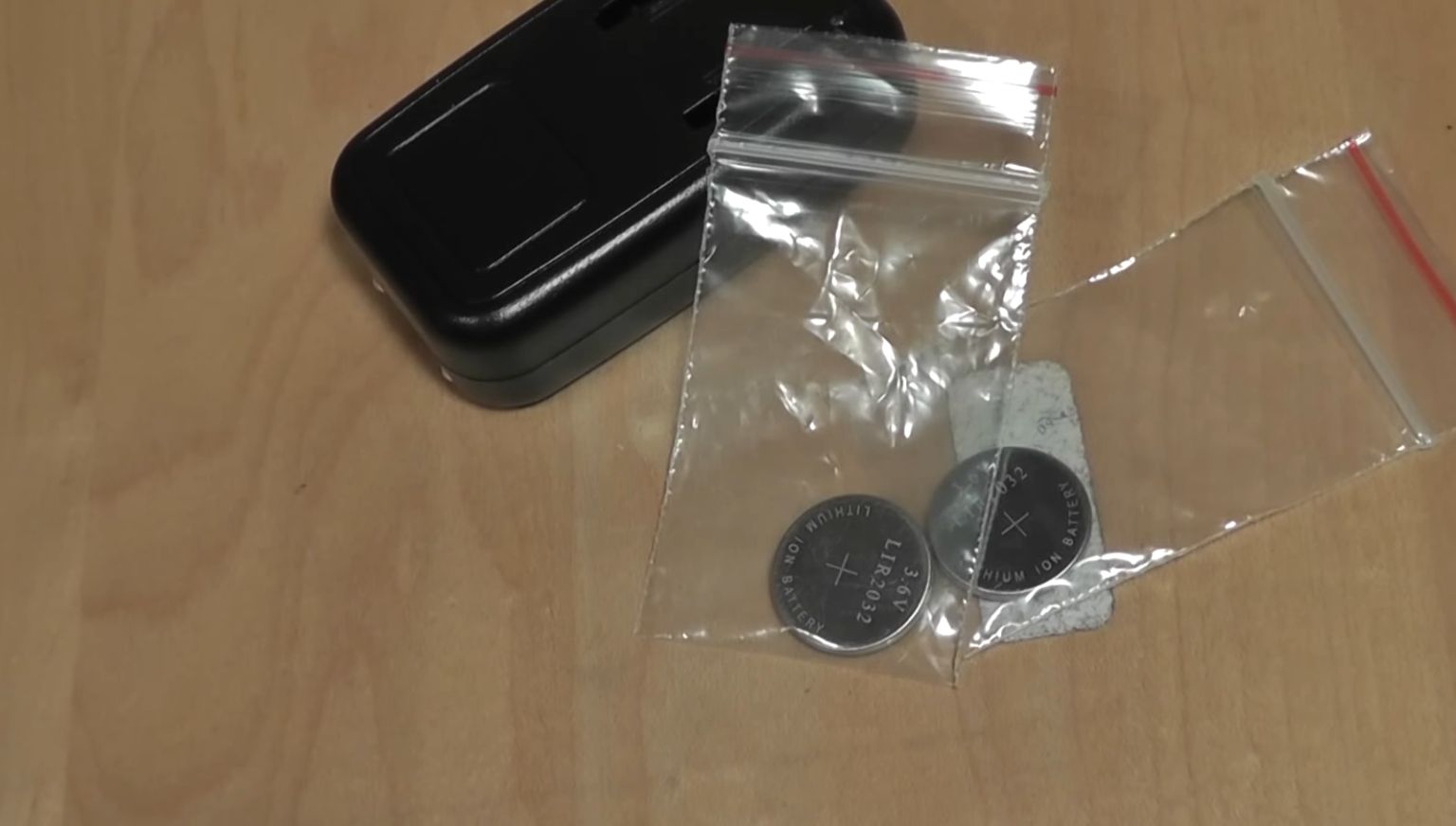 How Long Do CR2032 Batteries Last? ElectronicsHacks