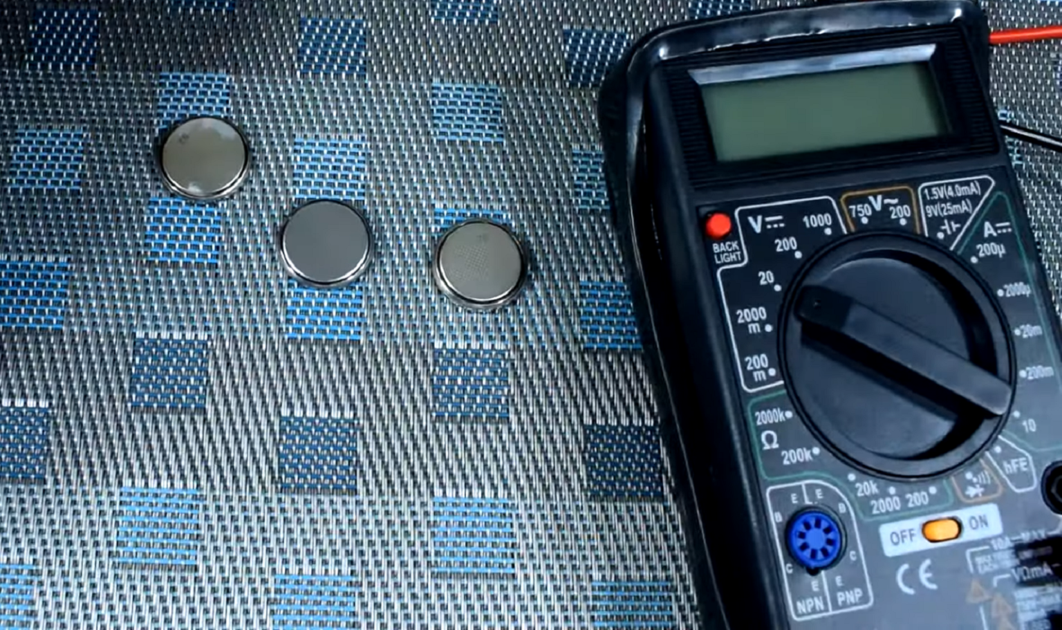 How Long Do CR2032 Batteries Last? ElectronicsHacks