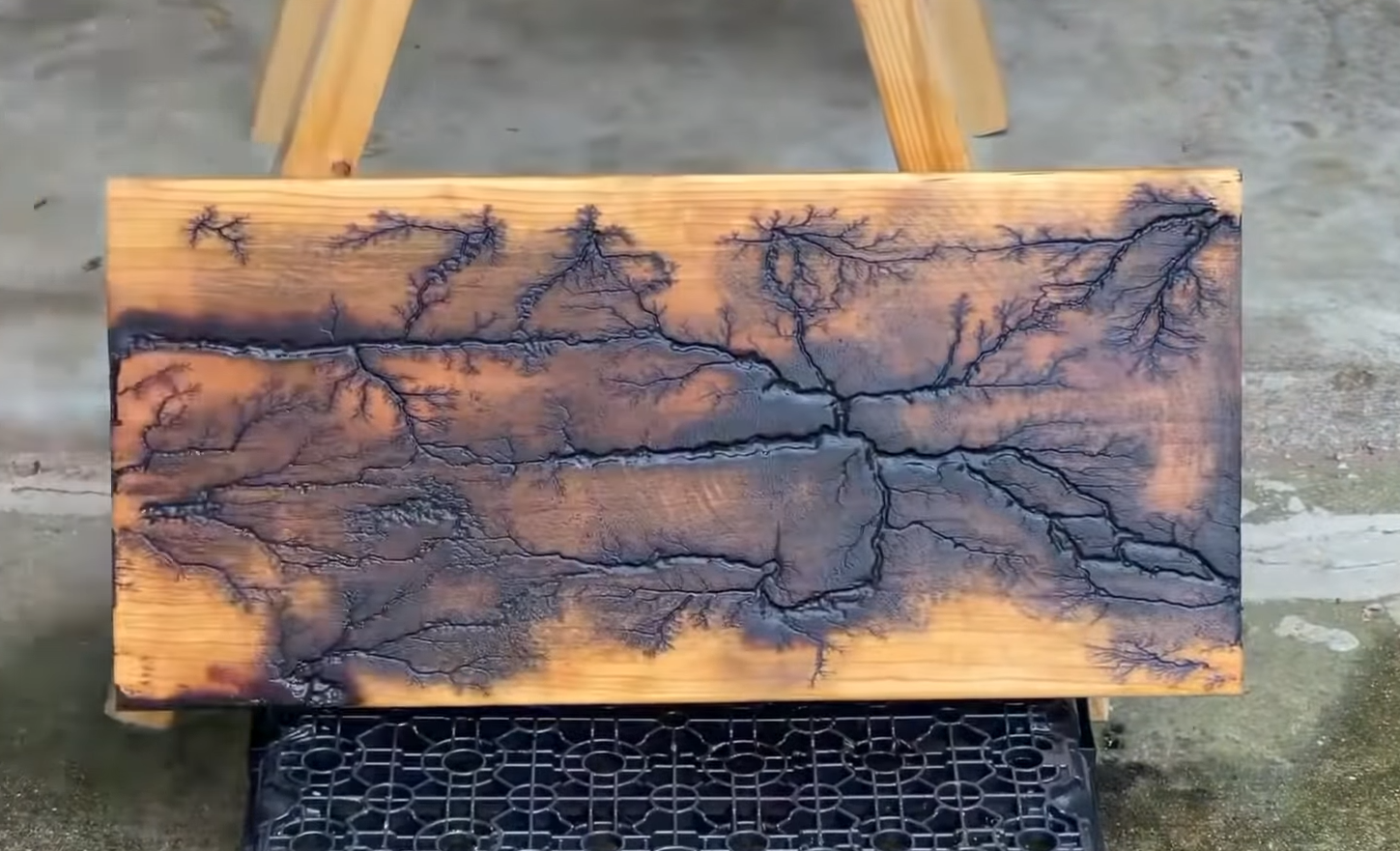 How to Burn Wood With a Battery Charger? ElectronicsHacks