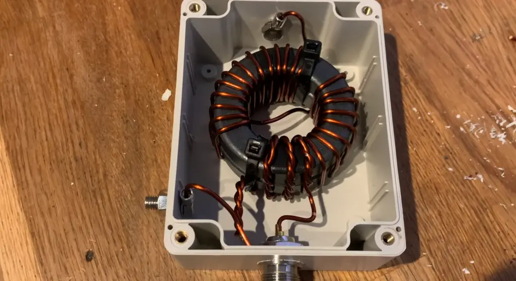 How to Make A 75 To 300 Ohm Matching Transformer