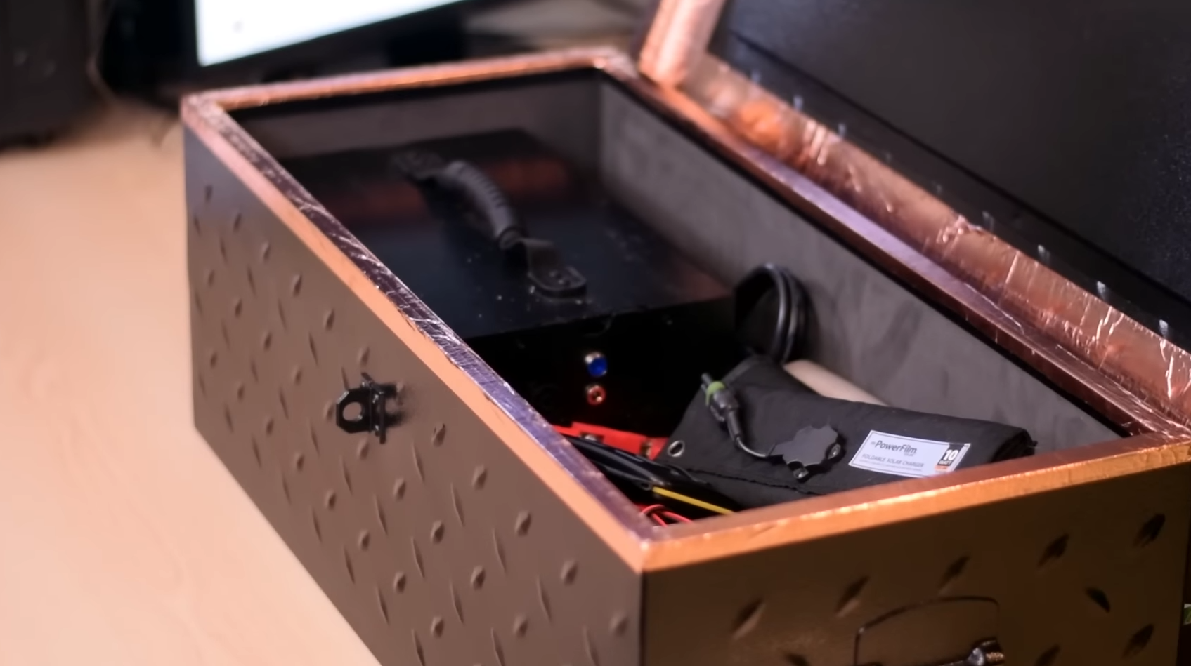 How to Protect Electronics From EMP? ElectronicsHacks