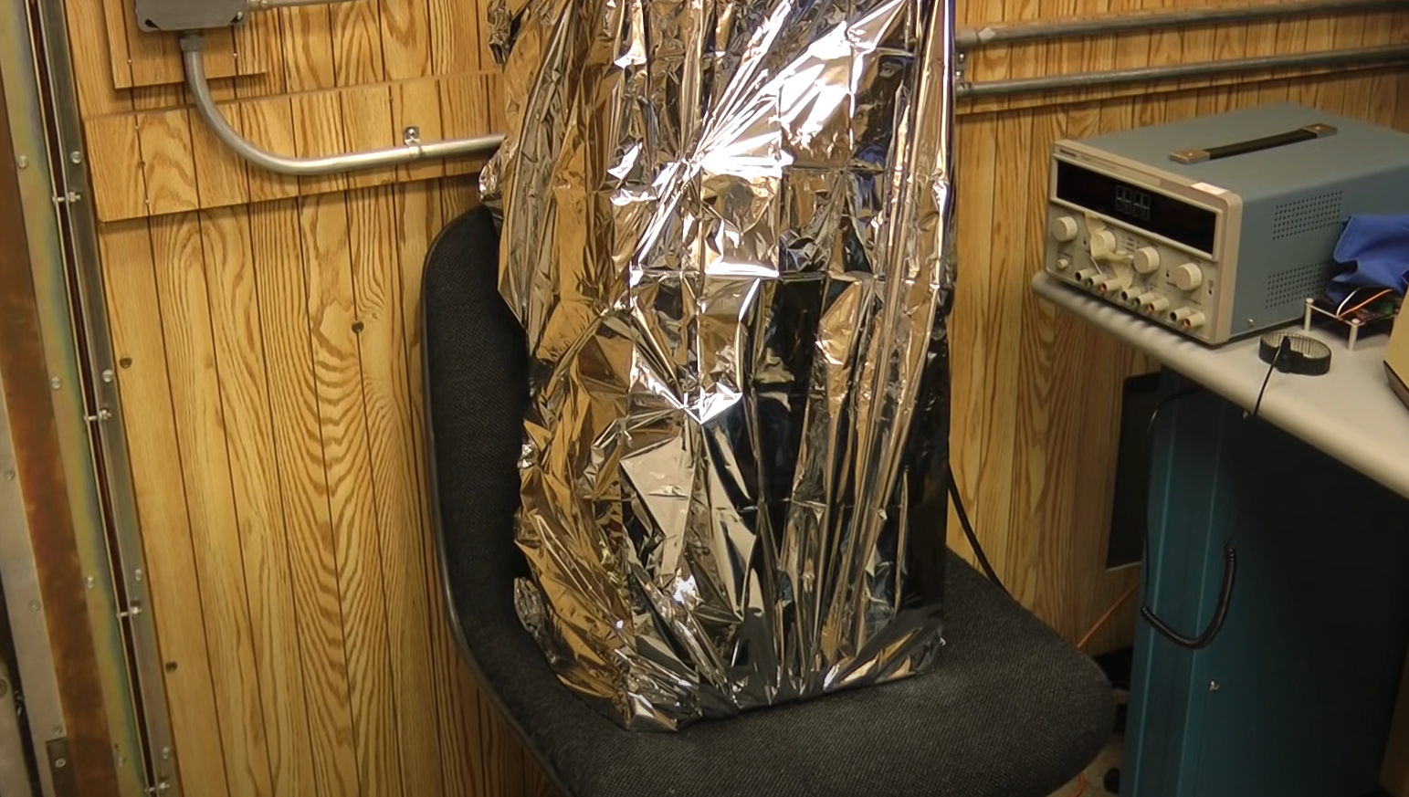 How to Protect Electronics From EMP? ElectronicsHacks