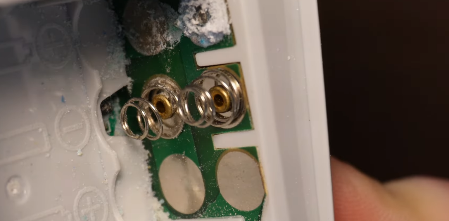 How To Remove Corrosion From Electronics? - ElectronicsHacks