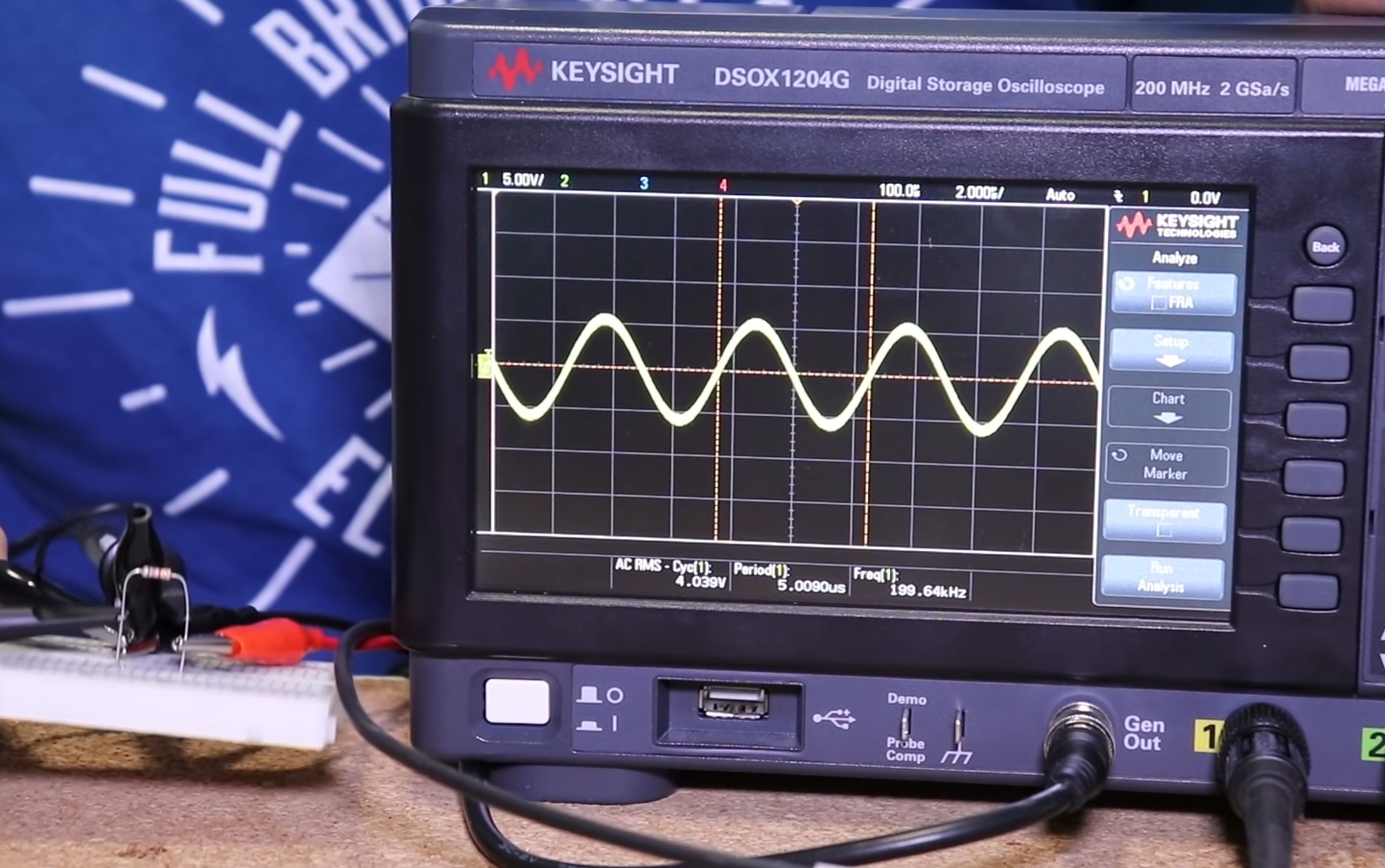 Lab Scope vs. Oscilloscope What’s the Difference? ElectronicsHacks