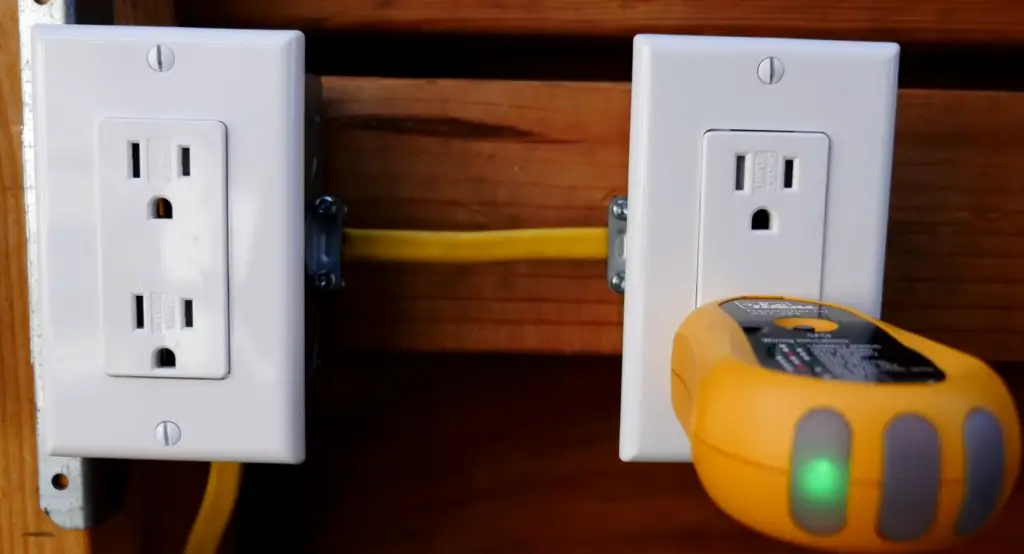 Is An Outlet Required To Be Grounded?