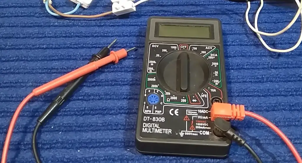 How Do You Measure Resistance in a Digital Multimeter?