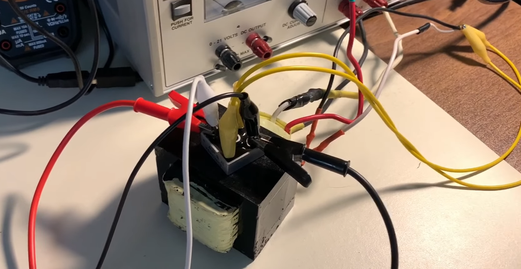 Do Capacitors Get Hot? ElectronicsHacks