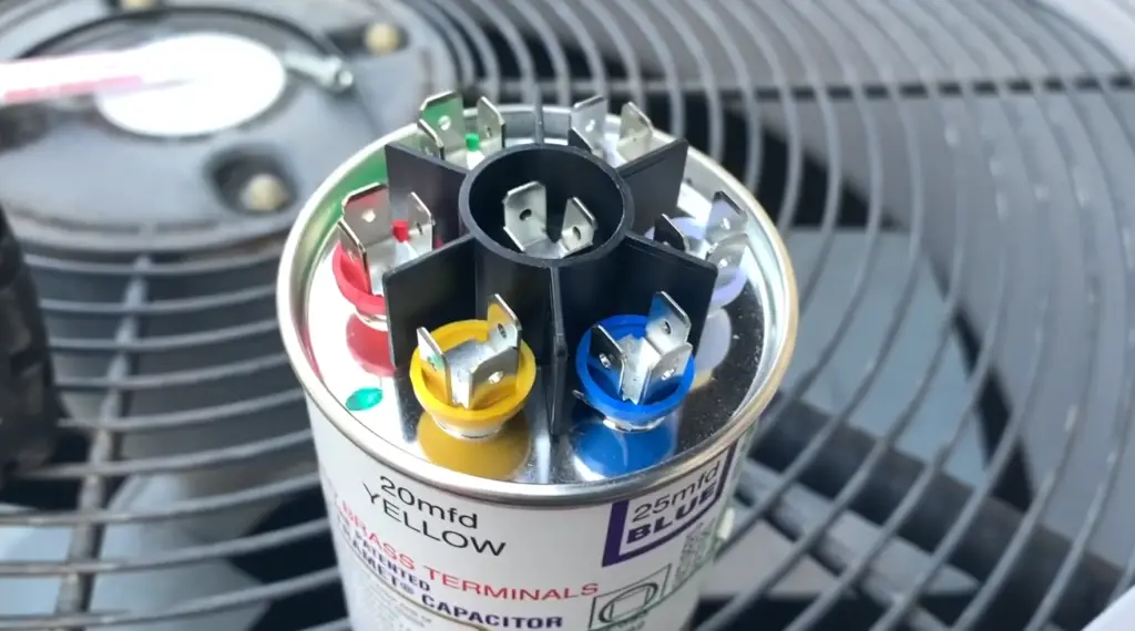 Does A New AC Capacitor Need To Charge?