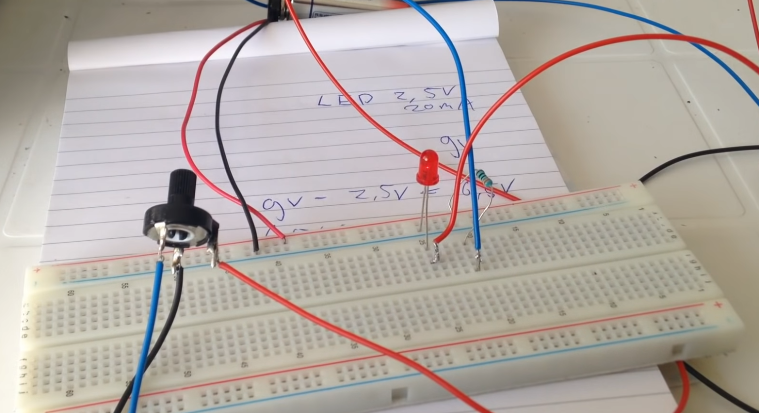 Does A Resistor Have Polarity? ElectronicsHacks 