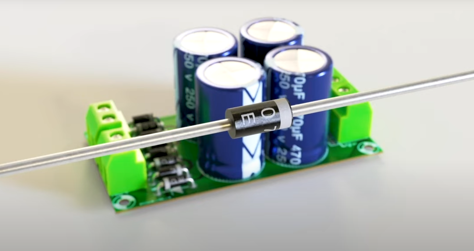 How Does a Diode Work? ElectronicsHacks