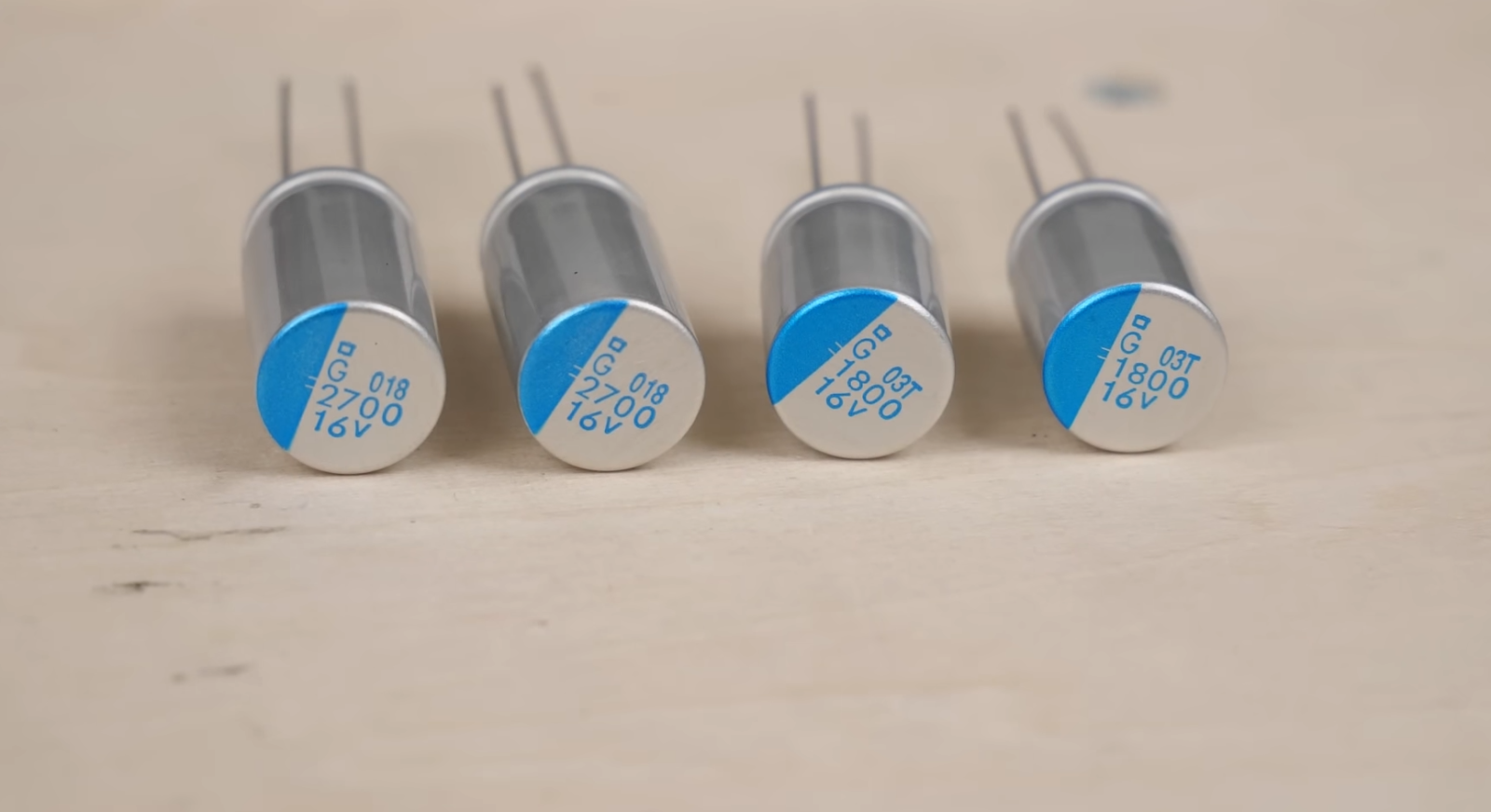 How Long Do Electrolytic Capacitors Last? ElectronicsHacks