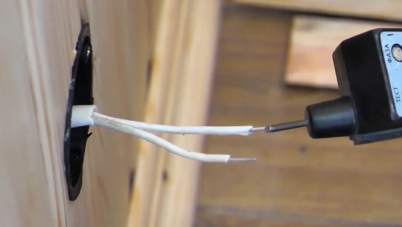 How Many Amps Can a 16Gauge Wire Handle? ElectronicsHacks