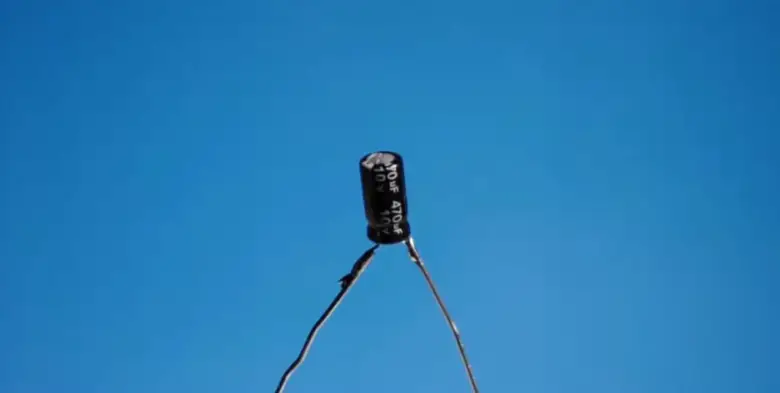 How to Test a Capacitor on a Circuit Board? - ElectronicsHacks