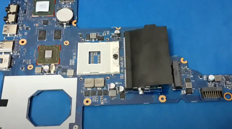 How to Test a Capacitor on a Circuit Board? - ElectronicsHacks