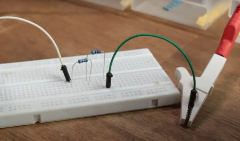 How to Wire Resistors? - ElectronicsHacks