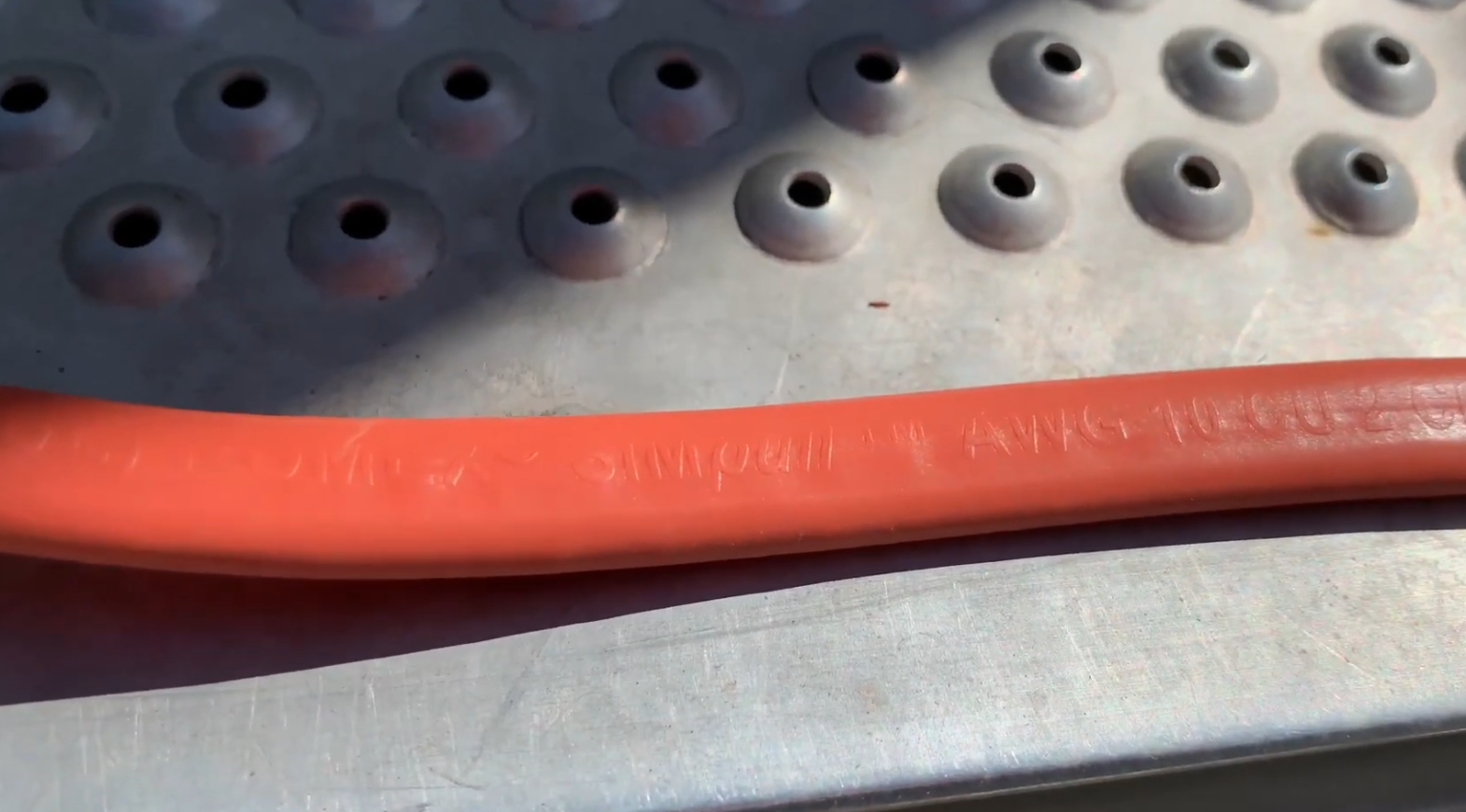 What Size Wire for a 30Amp Breaker? ElectronicsHacks