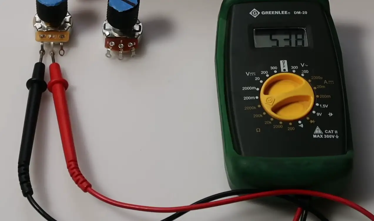 A vs. B Potentiometer: What’s the Difference? - ElectronicsHacks