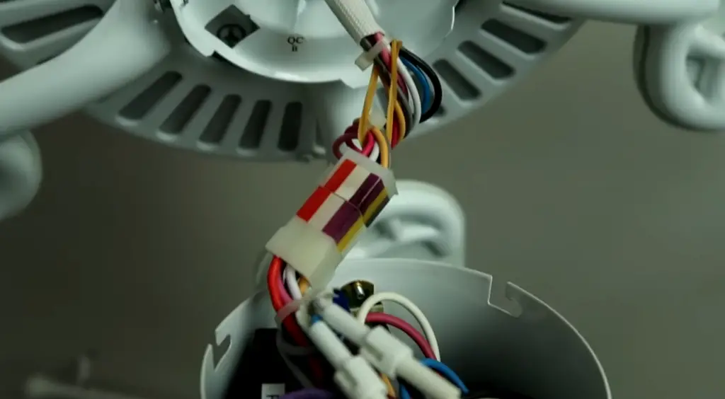 What Causes Hampton Bay Ceiling Fan Remote to Malfunction?
