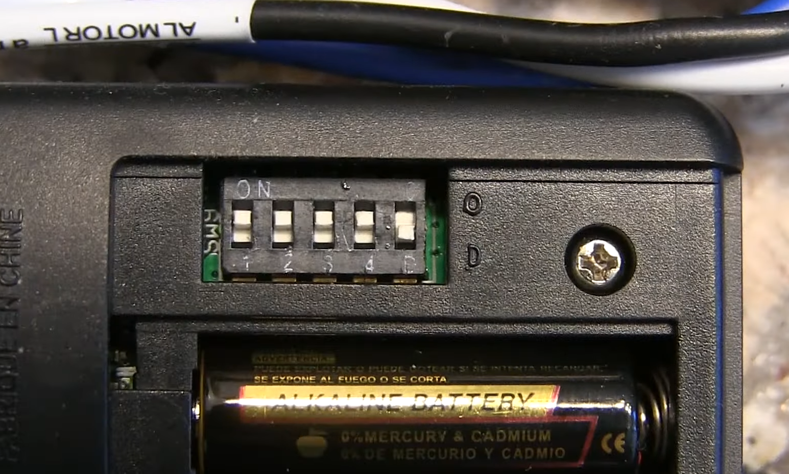 Hampton Bay Ceiling Fan Remote Not Working How to Fix? ElectronicsHacks