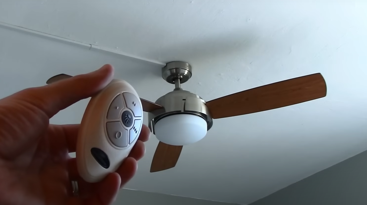 Harbor Breeze Ceiling Fan Remote Not Working How to Fix? ElectronicsHacks