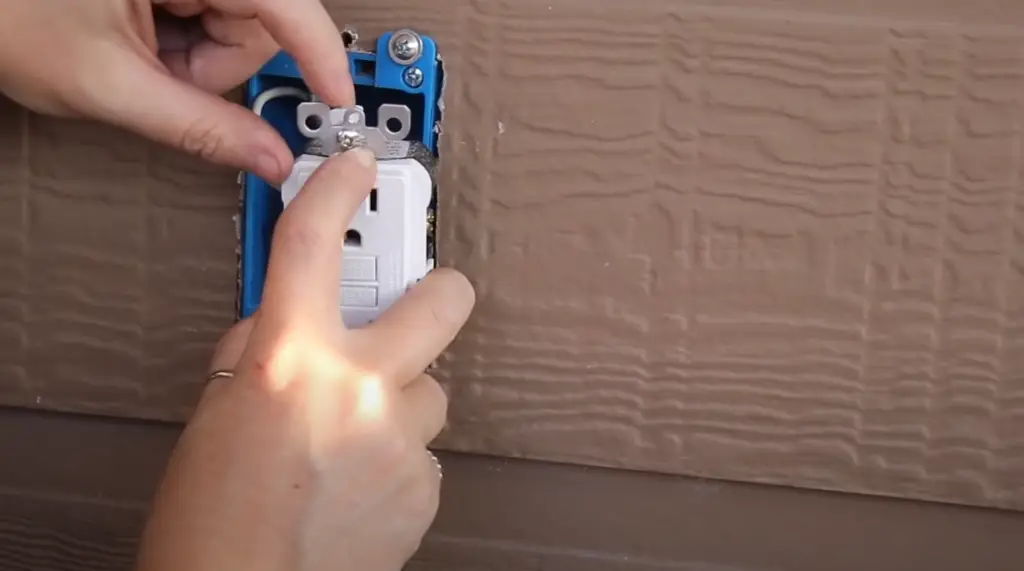 How to Save Money When Installing an Electrical Outlet Outdoor?