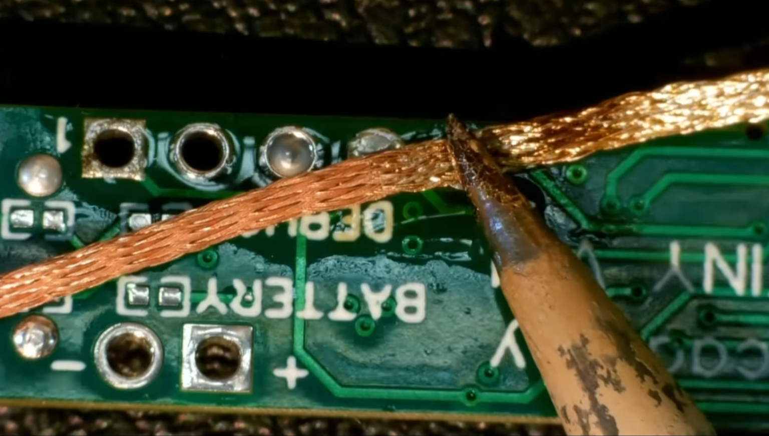 How to Desolder Pins? ElectronicsHacks